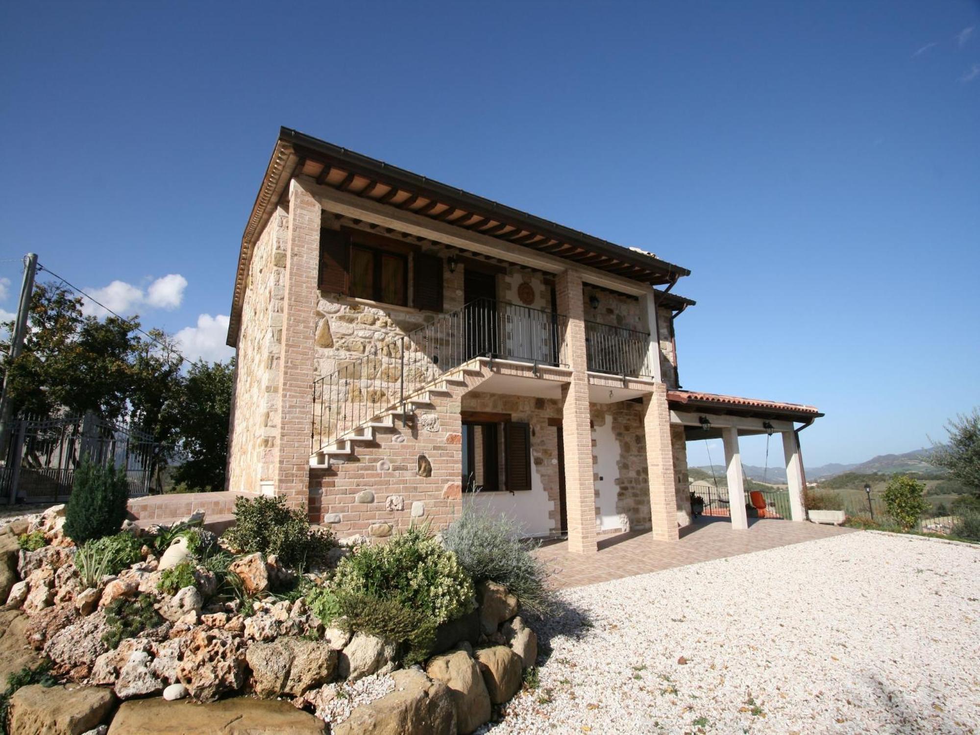 Timeless Villa In Cagli With Garden And Swimming Pool ภายนอก รูปภาพ